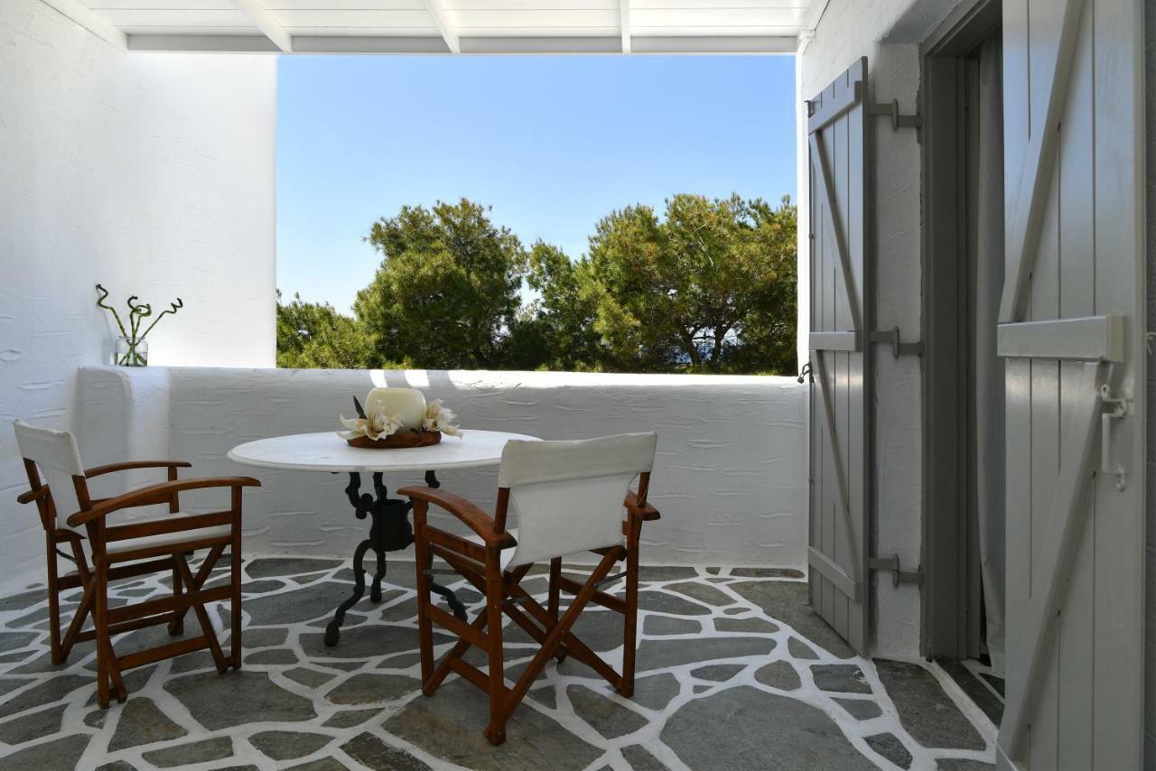 Santa Flora 3 Bedroom House A ParikiaaS Edge Πάρος Εξωτερικό φωτογραφία