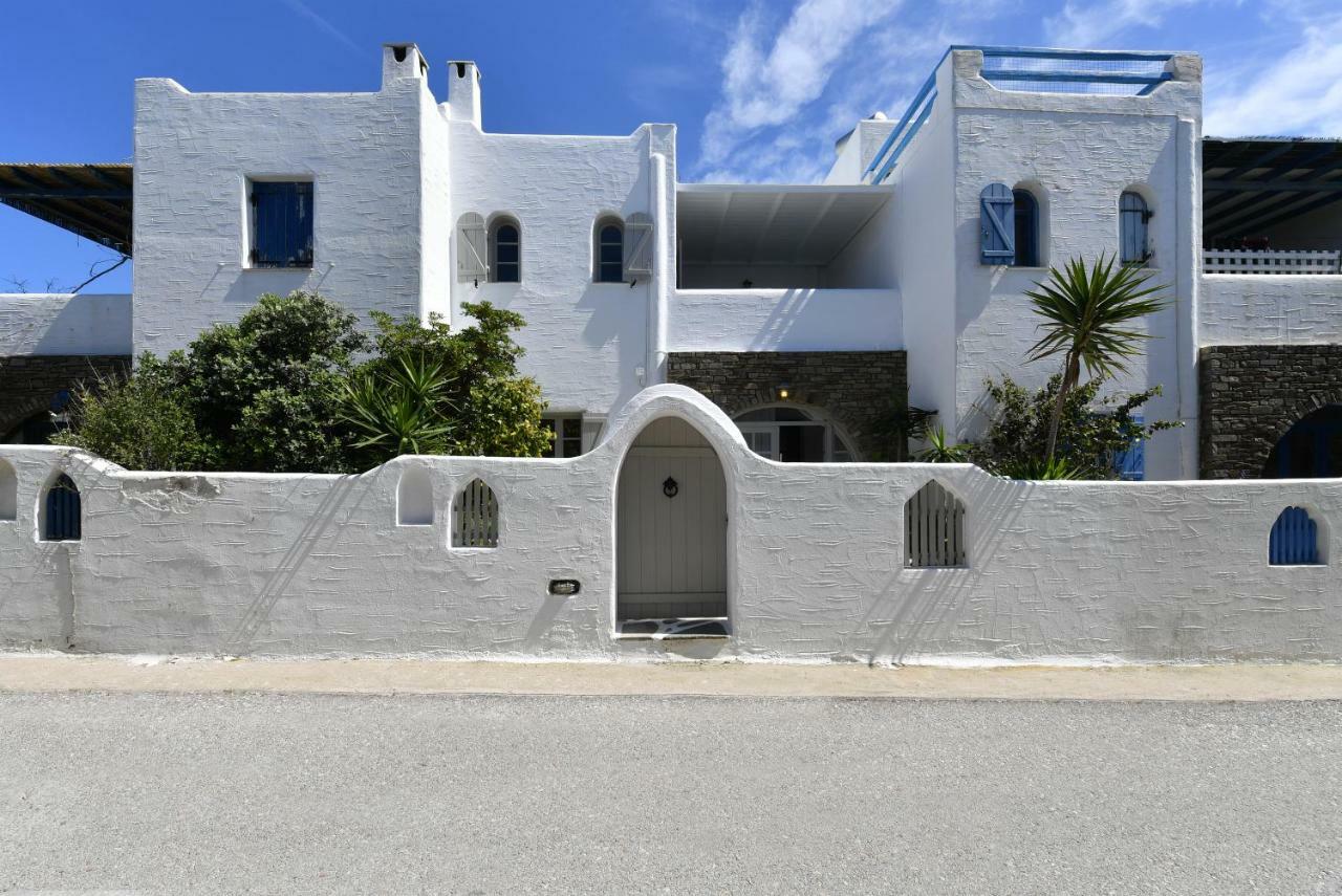 Santa Flora 3 Bedroom House A ParikiaaS Edge Πάρος Εξωτερικό φωτογραφία