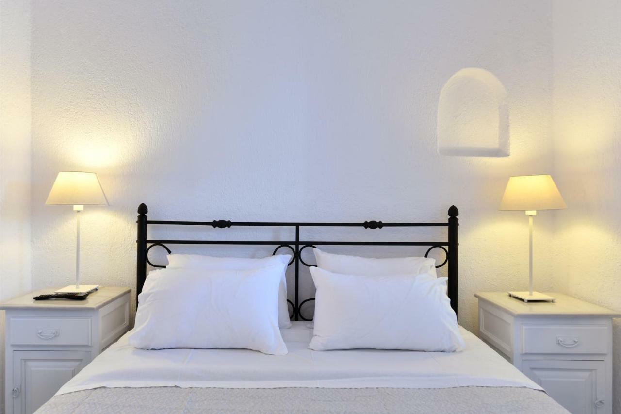 Santa Flora 3 Bedroom House A ParikiaaS Edge Πάρος Εξωτερικό φωτογραφία